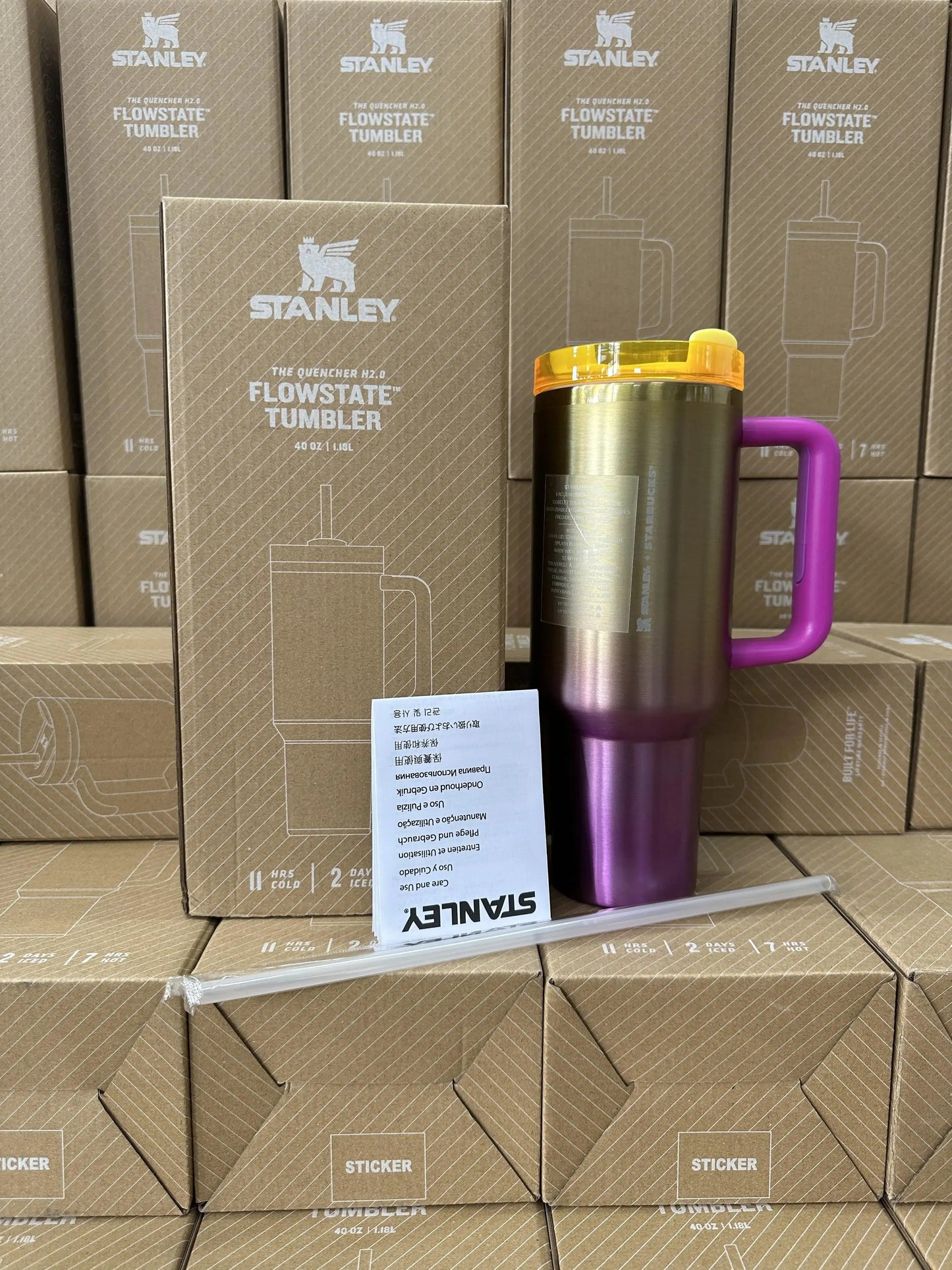 Stanley Adventure Quencher H2.0 Tumbler Black Glow